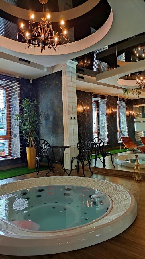 Hotel Aviator Pabianice Esterno foto