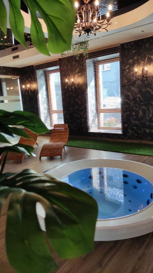 Hotel Aviator Pabianice Esterno foto